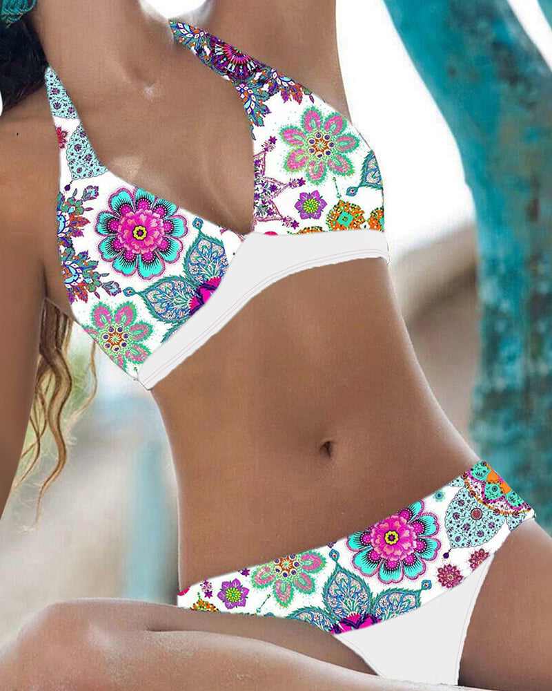 Bikini set s cvetličnim vzorcem