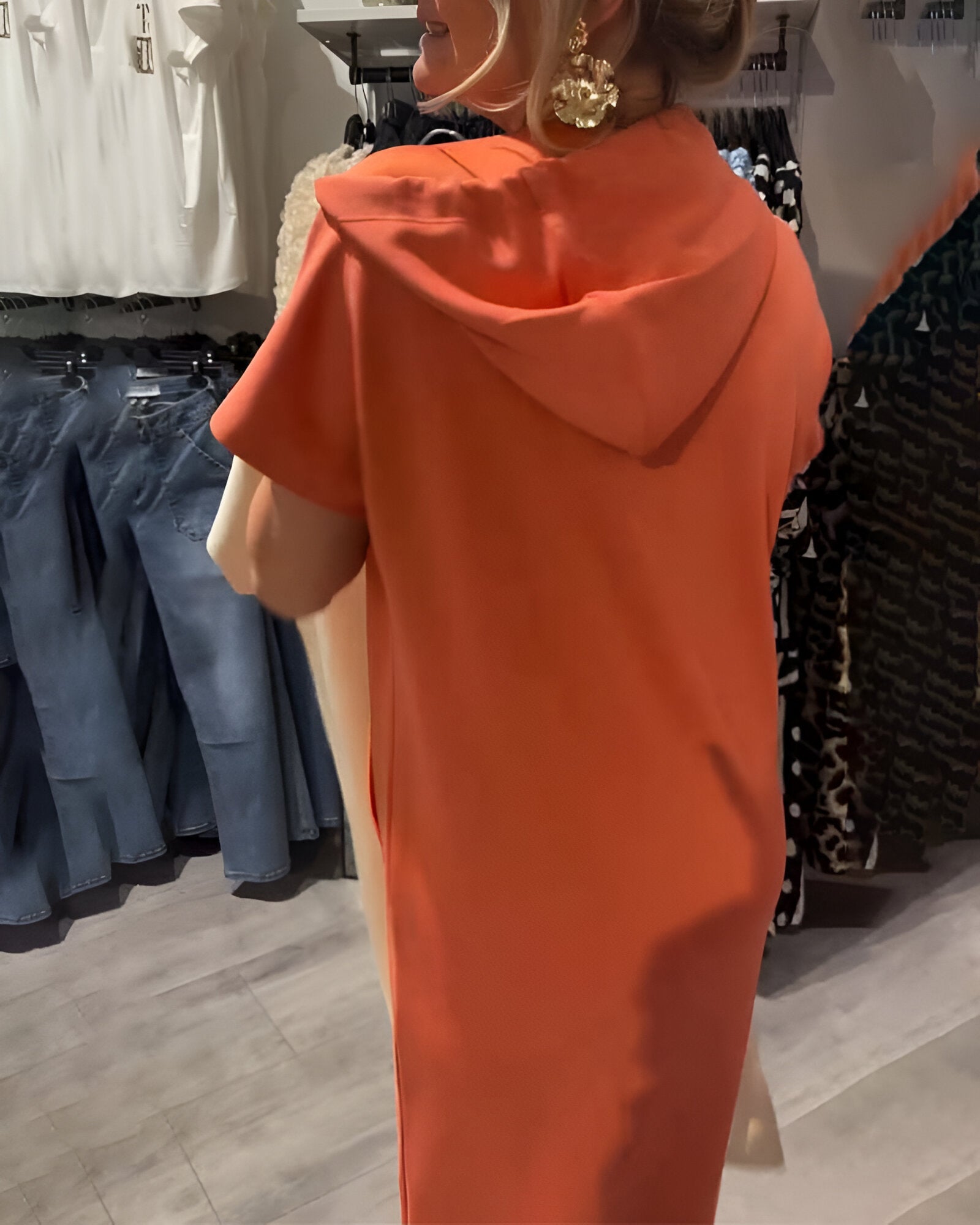 Saskia™ | Ohlapna obleka s kapuco