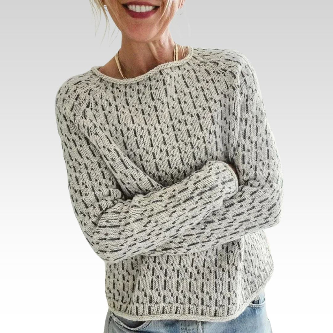 Victoria | Eleganten sivi pulover z U-izrezom