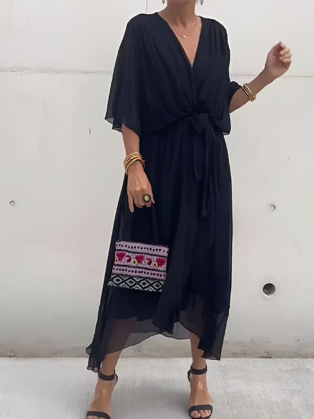 Monica™ | Chiffon obleka z V-izrezom